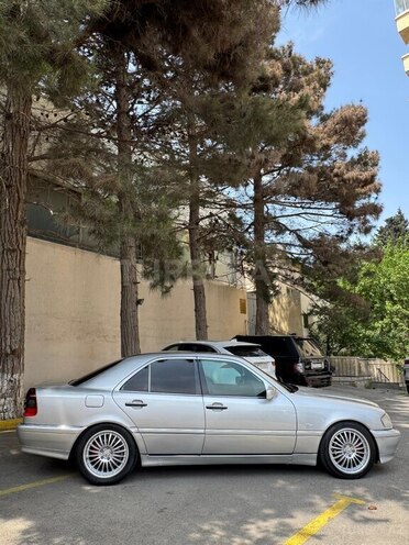 Mercedes C 240 1999, 390,000 km - 2.4 л - Bakı