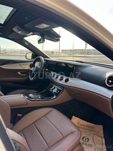 Mercedes E 300 2020, 27,300 km - 2.0 l - Bakı
