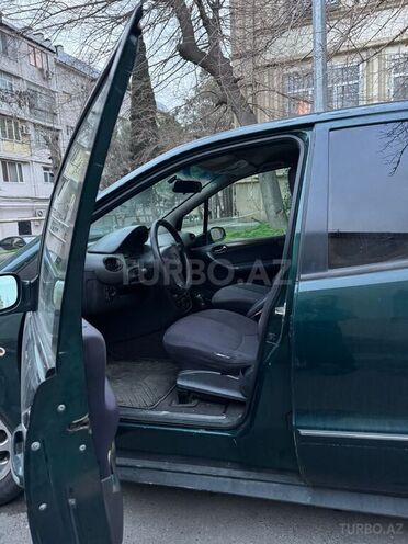 Mercedes A 160 2002, 300,964 km - 1.6 л - Bakı