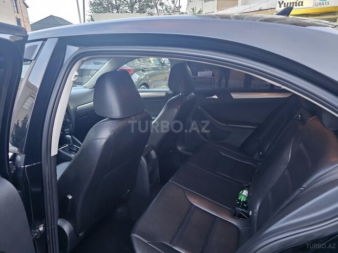 Volkswagen Jetta 2016, 157,879 km - 1.4 l - Bakı