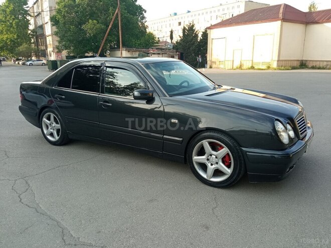 Mercedes E 230 1996, 255,362 km - 2.3 l - Bakı