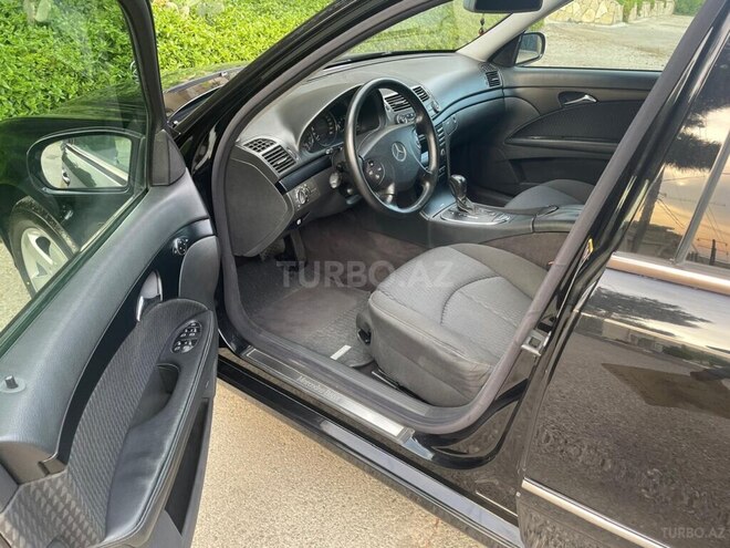 Mercedes E 200 2004, 287,542 km - 2.0 l - Bakı