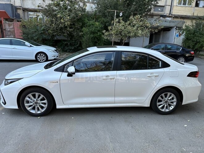 Toyota Corolla 2024, 14,500 km - 1.8 л - Bakı