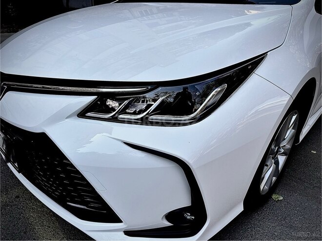 Toyota Corolla 2024, 14,500 km - 1.8 л - Bakı