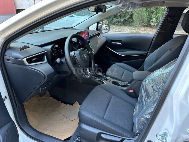 Toyota Corolla 2024, 14,500 km - 1.8 л - Bakı
