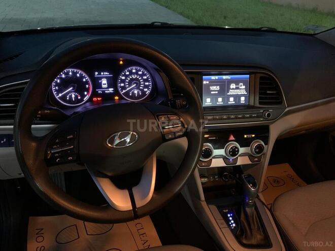 Hyundai Elantra 2018, 164,153 km - 2.0 l - Bakı