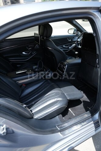 Mercedes S 500 4MATIC 2016, 166,000 km - 4.7 l - Bakı