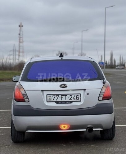 Kia Rio 2009, 200,000 km - 1.4 l - Qusar