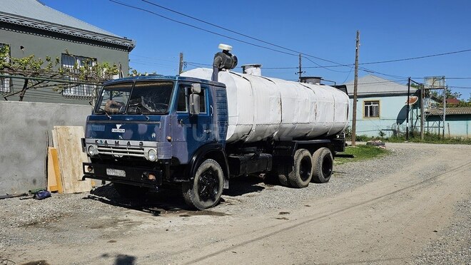 KamAz 54112 1982, 222,222 km - 11.0 l - Ağdam