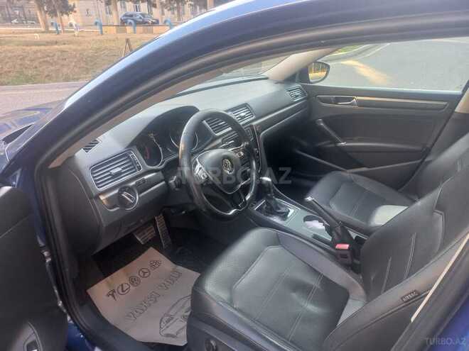 Volkswagen Passat 2017, 177,000 km - 1.8 l - Bakı