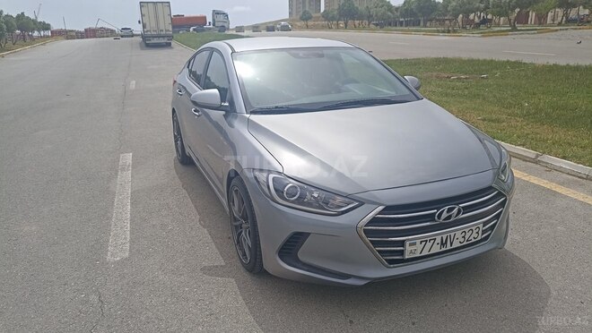 Hyundai Elantra 2016, 193,121 km - 2.0 l - Bakı