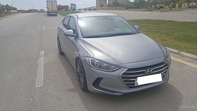 Hyundai Elantra 2016, 193,121 km - 2.0 l - Bakı