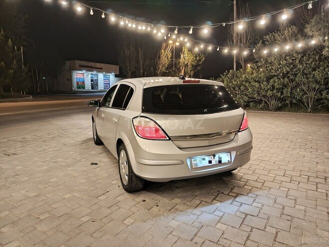Opel Astra 2006, 239,000 km - 1.4 l - Bakı