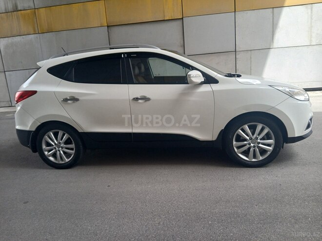 Hyundai ix35 2010, 201,600 km - 2.4 l - Bakı