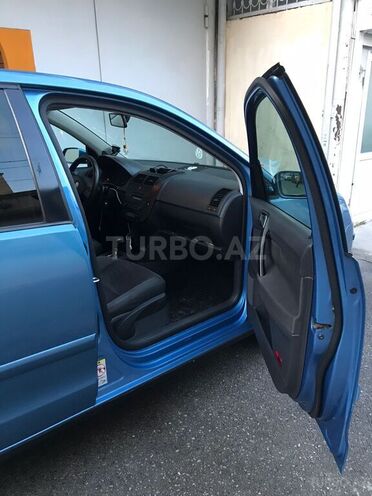 Volkswagen Polo 2008, 123,290 km - 1.4 l - Bakı