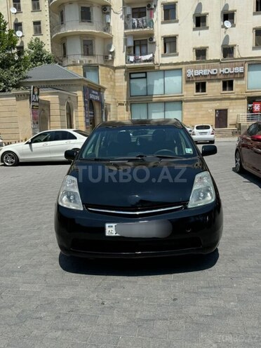 Toyota Prius-1