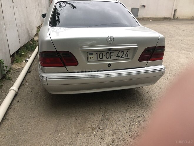 Mercedes E 240 2000, 360,000 km - 2.4 l - Bakı