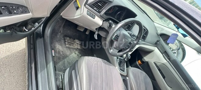 Hyundai Elantra 2016, 185,000 km - 2.0 l - Bakı
