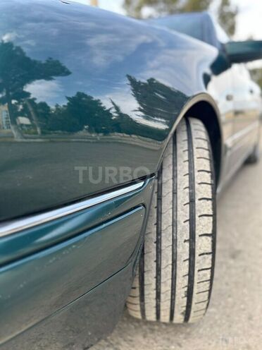 Mercedes E 230 1996, 451,860 km - 2.3 l - Salyan