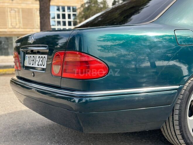 Mercedes E 230 1996, 451,860 km - 2.3 l - Salyan