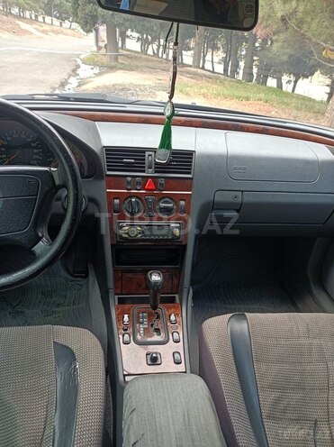 Mercedes C 220 d 1999, 430,000 km - 2.2 л - Bakı
