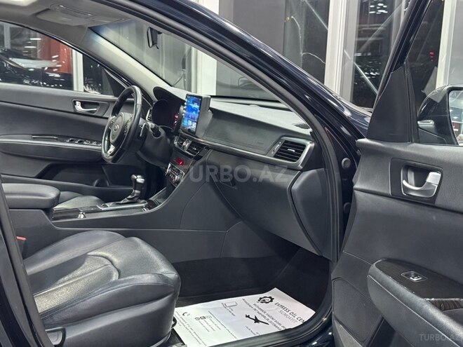 Kia K5-13