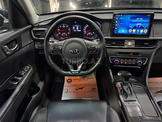 Kia K5-17