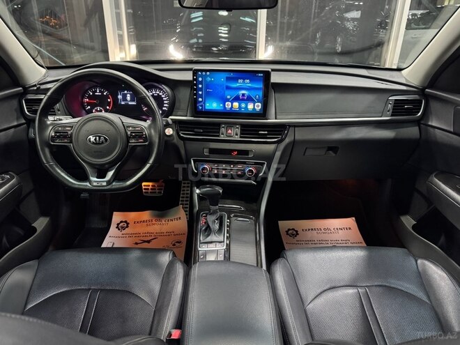 Kia K5-16