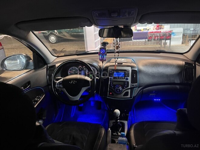 Hyundai i30 2008, 426,800 km - 1.6 l - Mingəçevir