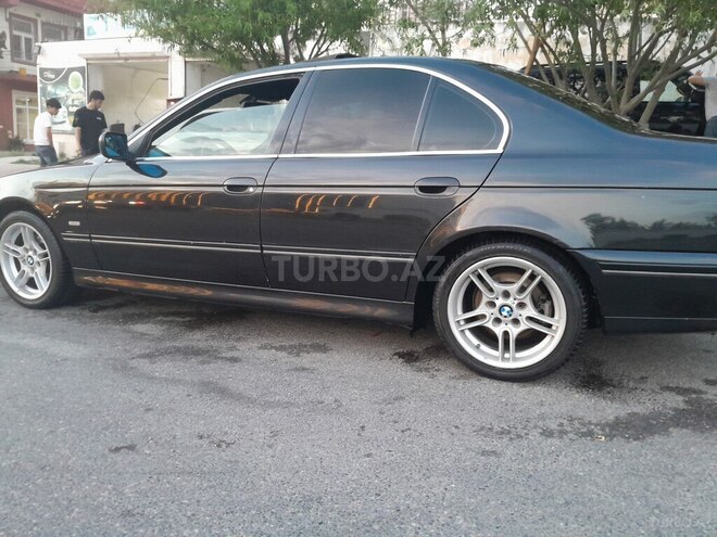 BMW 535 2001, 389,123 km - 3.5 l - Bakı