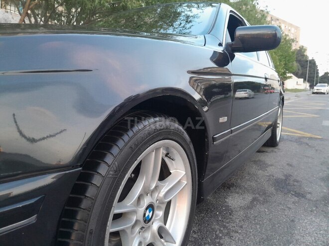 BMW 535 2001, 389,123 km - 3.5 l - Bakı