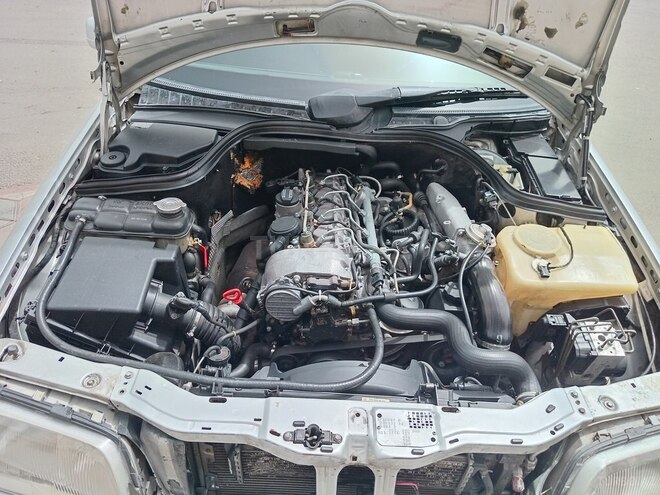 Mercedes C 220 d 1998, 485,316 km - 2.2 l - Biləsuvar