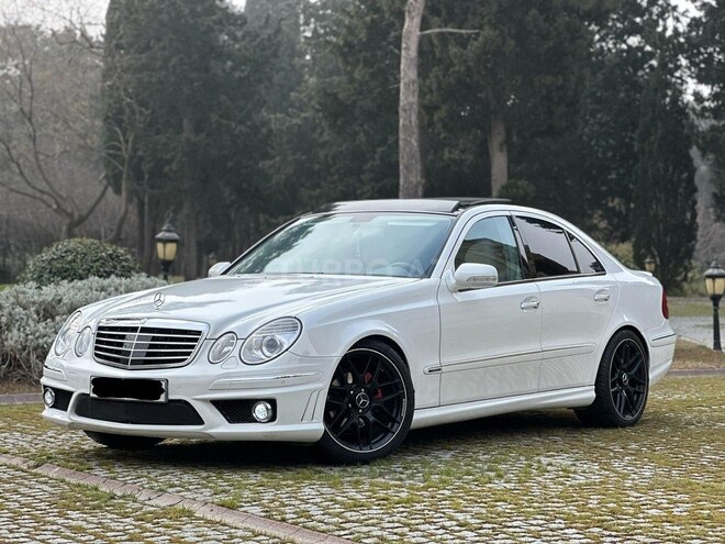 Mercedes E 240 2005, 310,000 km - 2.6 l - Bakı