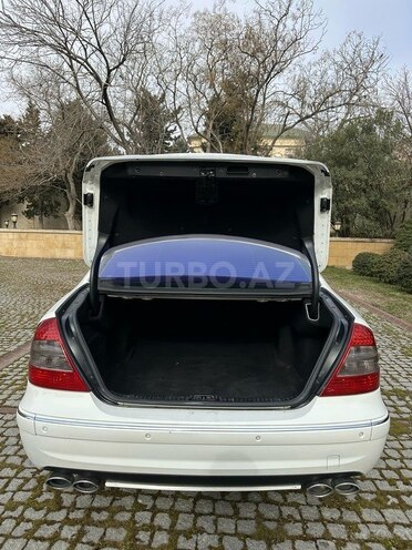 Mercedes E 240 2005, 310,000 km - 2.6 l - Bakı