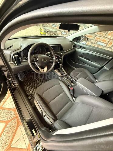 Hyundai Elantra 2019, 106,000 km - 2.0 л - Bakı