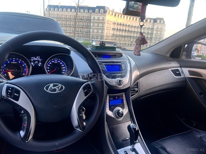 Hyundai Elantra 2011, 202,500 km - 1.6 l - Bakı