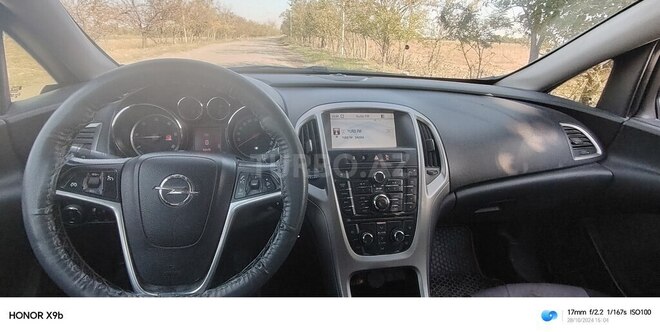 Opel Astra 2011, 295,000 km - 1.7 л - Bərdə