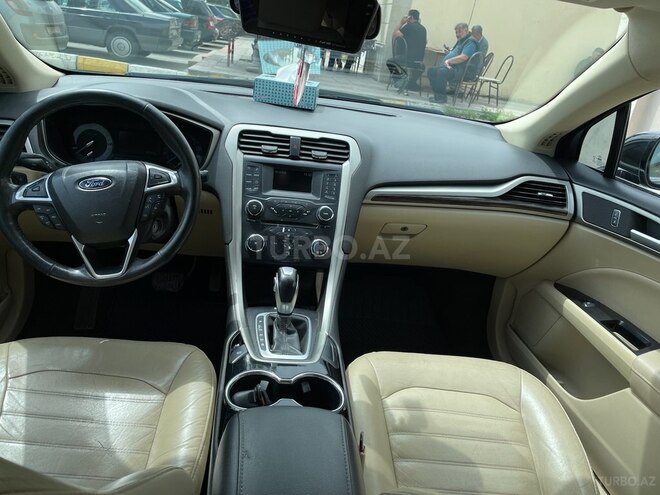 Ford Focus (North America) 2014, 187,121 km - 1.5 l - Yevlax