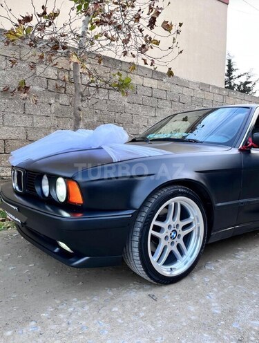 BMW 520 1993, 262,351 km - 2.0 l - Bakı