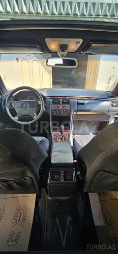 Mercedes E 240 1998, 280,125 km - 2.4 л - Şəmkir