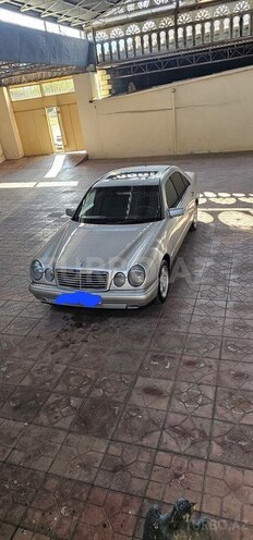 Mercedes E 240 1998, 280,125 km - 2.4 л - Şəmkir