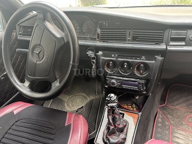 Mercedes 190 1991, 130,000 km - 1.8 l - Bakı