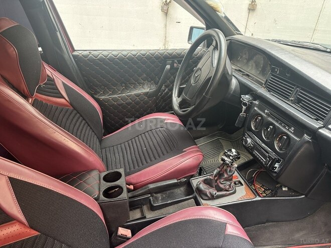Mercedes 190 1991, 130,000 km - 1.8 l - Bakı