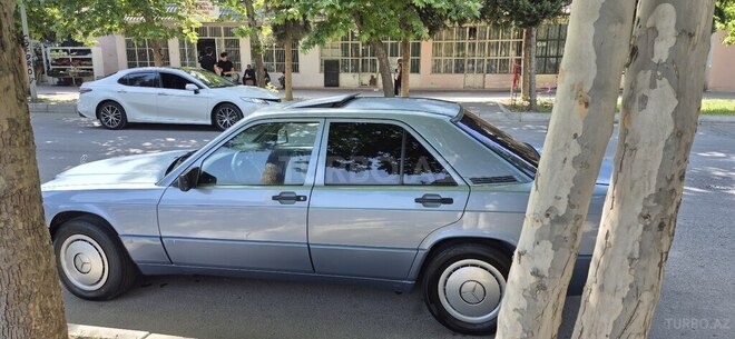 Mercedes 190 1991, 107,000 km - 2.0 л - Mingəçevir