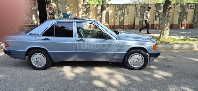 Mercedes 190 1991, 107,000 km - 2.0 л - Mingəçevir