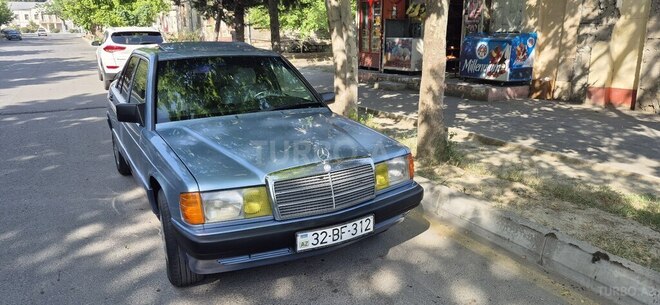 Mercedes 190 1991, 107,000 km - 2.0 л - Mingəçevir