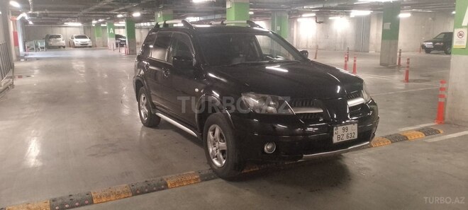 Mitsubishi Airtrek 2005, 258,000 km - 2.4 l - Bakı