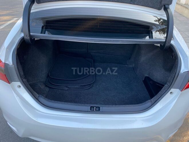Toyota Corolla 2013, 222,500 km - 2.0 l - Bakı