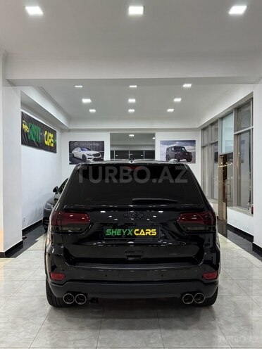 Jeep Grand Cherokee-11