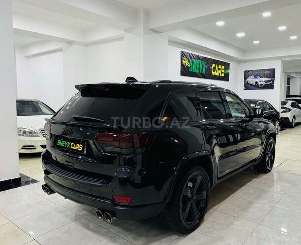 Jeep Grand Cherokee-14